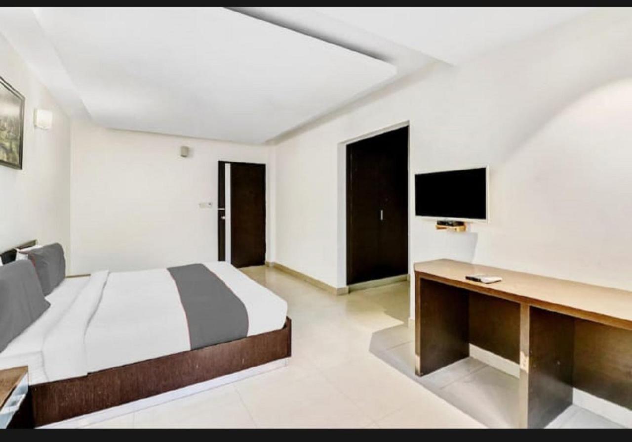 Aerocity Hotel Jindal Palace Delhi- A Well Hygiene Property"All Staff Vaccinated " Nueva Delhi Exterior foto