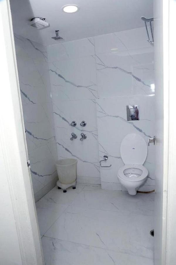 Aerocity Hotel Jindal Palace Delhi- A Well Hygiene Property"All Staff Vaccinated " Nueva Delhi Exterior foto